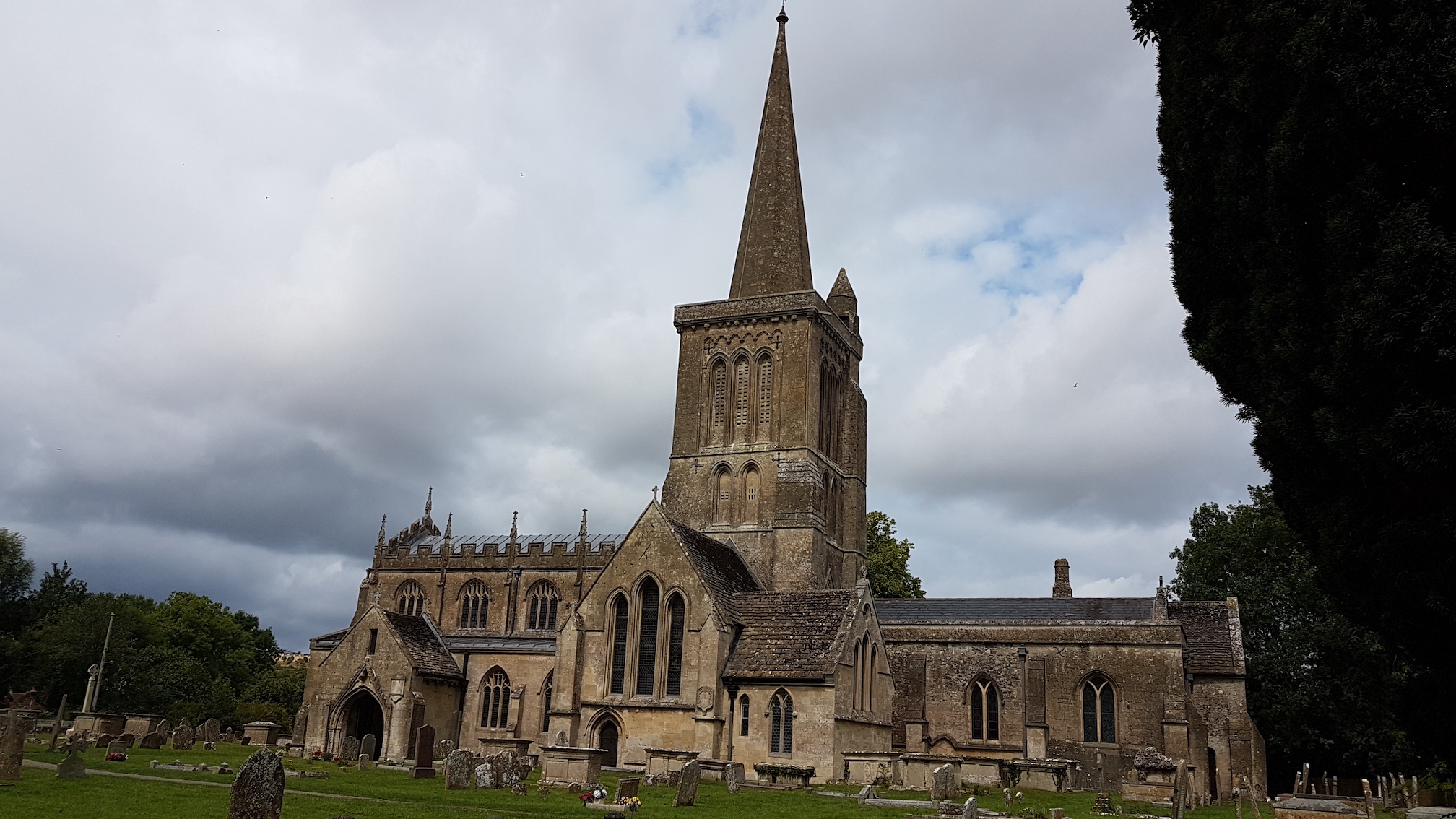 l42721_42723_Bishops-Cannings-Church-c